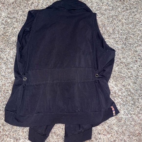 Talia vest - Picture 4 of 4